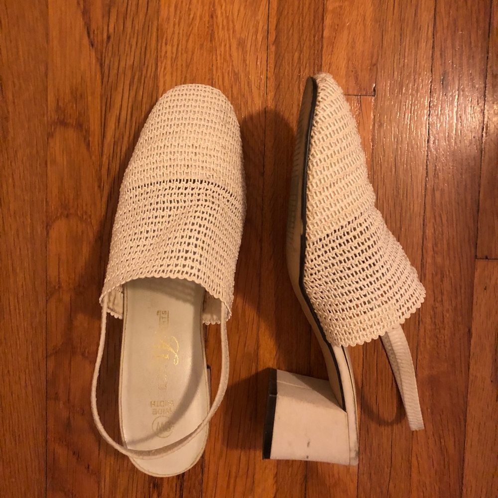 Vintage white Mule with elastic ankle strap